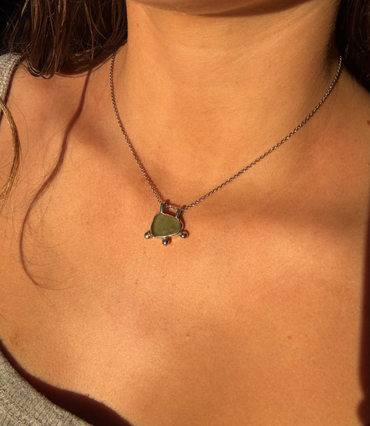 Tidal green pendant