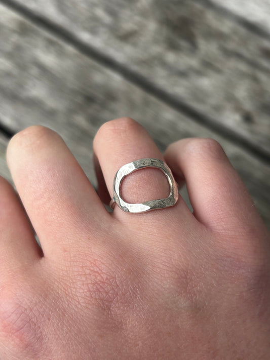 05- Textured Oval Ring