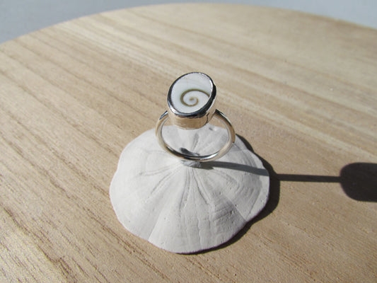 Shiva eye shell ring