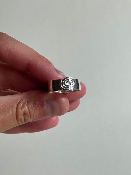 Thick swirl ring- Made to order